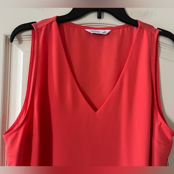 Nine West Deep Coral Women's Sleeveless V-Neck Lined Top Women’s size XL - Picture 2 of 16